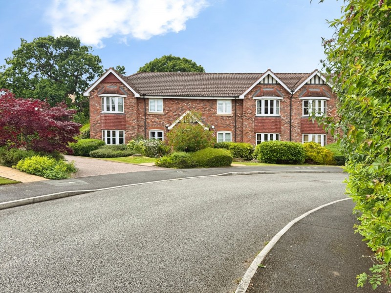 Bloomfield Close, Cheadle Hulme, SK8