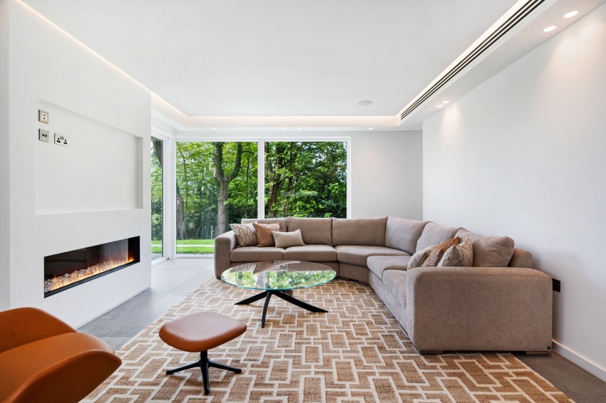 Images for Heybridge Lane, Prestbury, SK10
