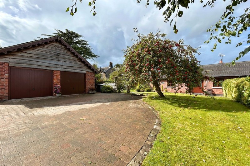 New Road, Moreton, CW12