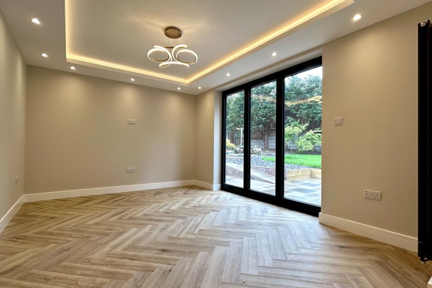 Images for Rossendale Road, Heald Green, SK8