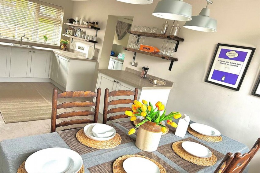 Images for Ridge Lane, Combs, SK23