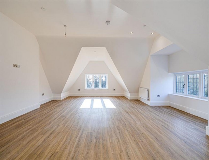 Images for Greysfield House, Ferma Lane, CH3