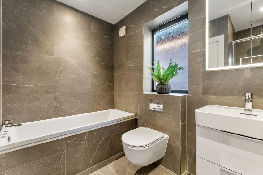 Images for Birtles Road, Macclesfield, SK10