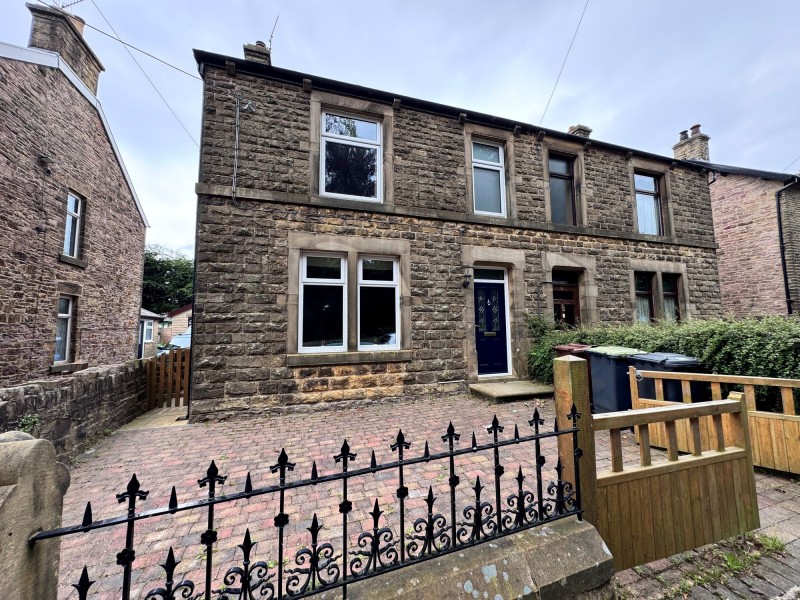 Burrfields Road, Chapel-En-Le-Frith, SK23