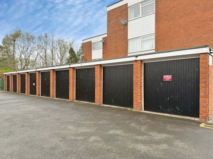 Images for Dairyground Road, Bramhall, SK7