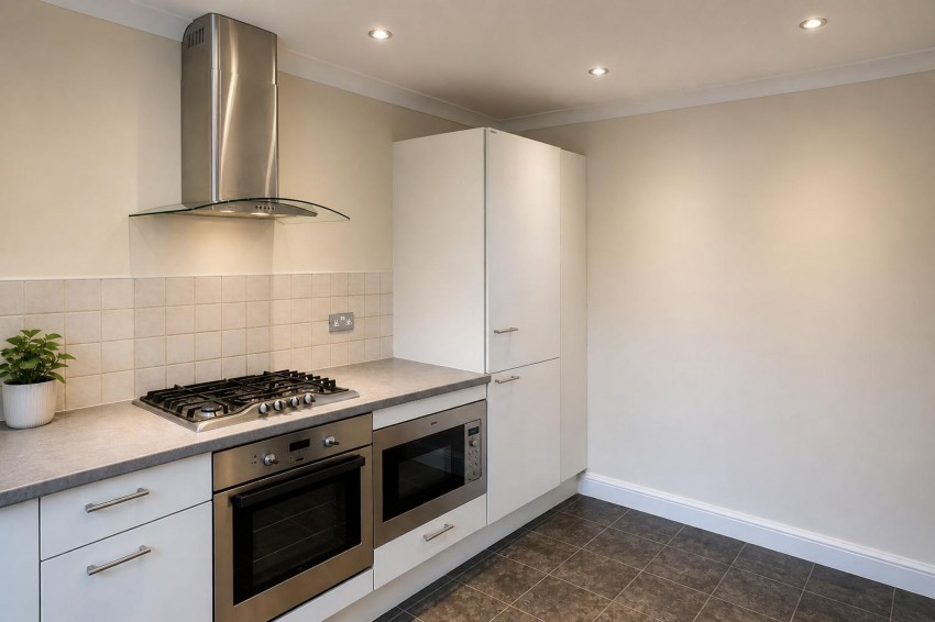 Images for Chapel Road, Sale, M33