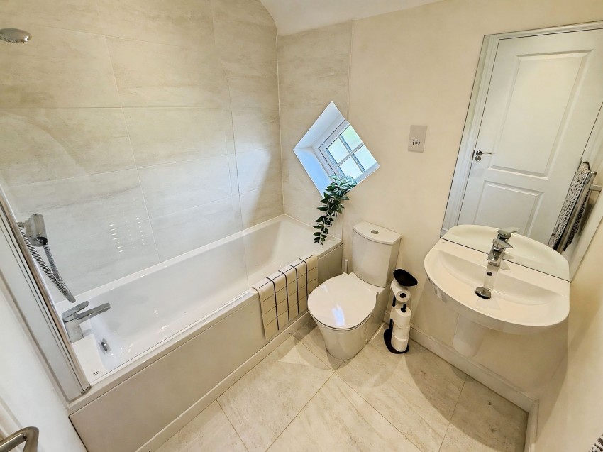 Images for Thompson Close, Woodford, SK7