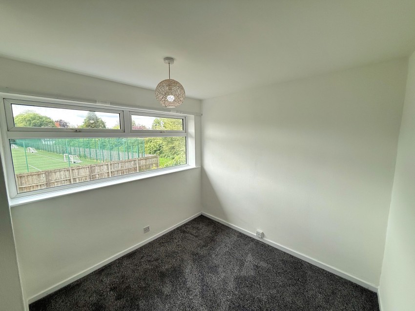Images for Matlock Close, Sale, M33