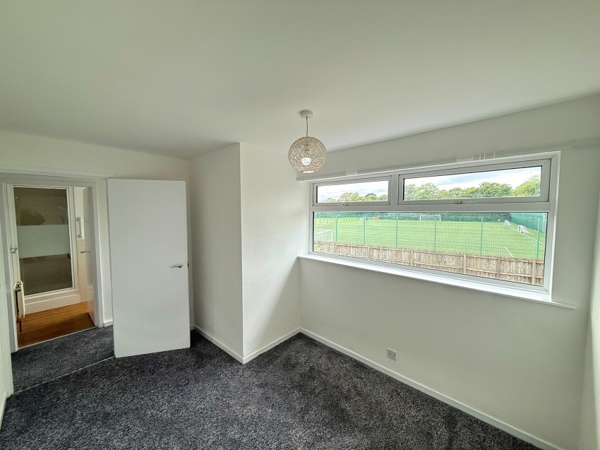 Images for Matlock Close, Sale, M33