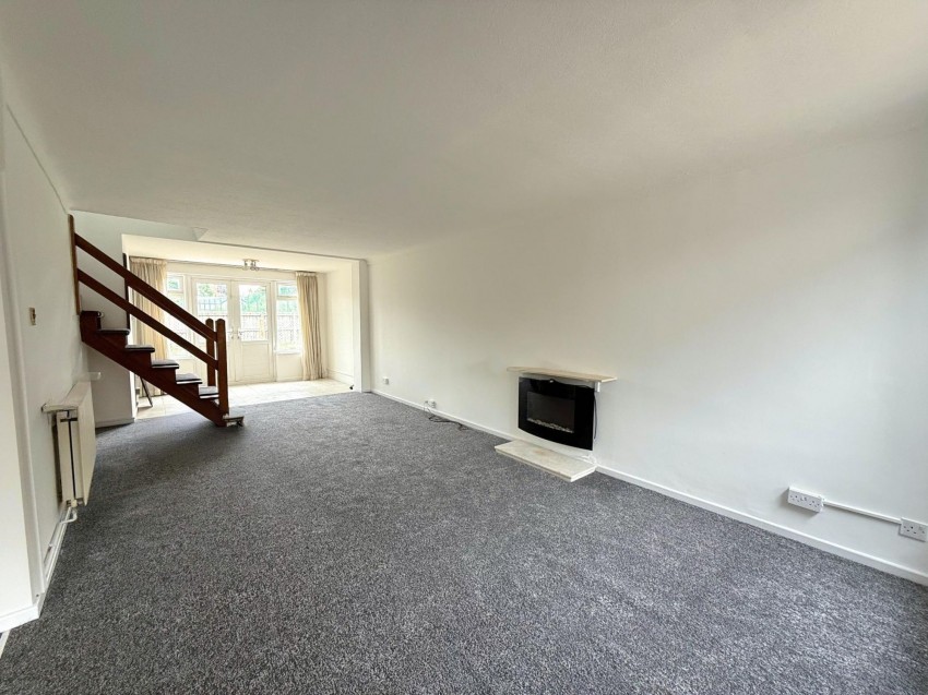 Images for Matlock Close, Sale, M33