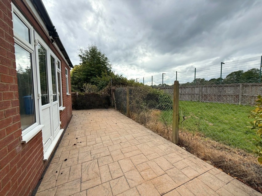 Images for Matlock Close, Sale, M33