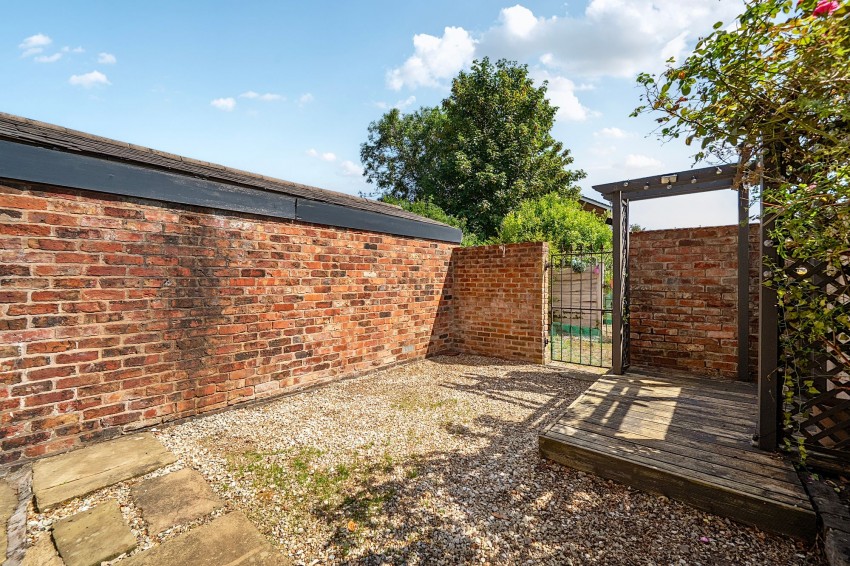 Images for South Oak Lane, Wilmslow, SK9