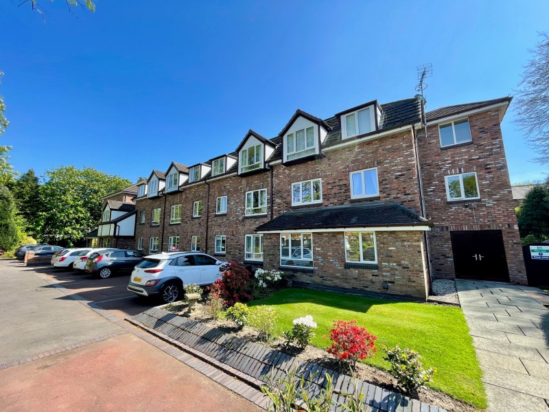 Victoria Road, Wilmslow, SK9