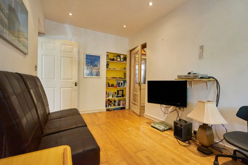 Images for Gawsworth Avenue, East Didsbury, M20
