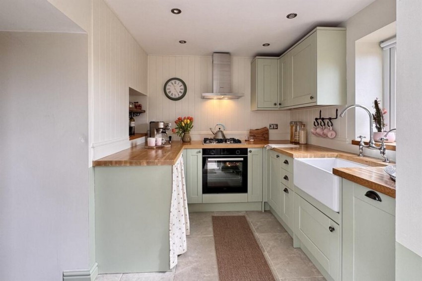 Images for Padfield Main Road, Padfield, SK13