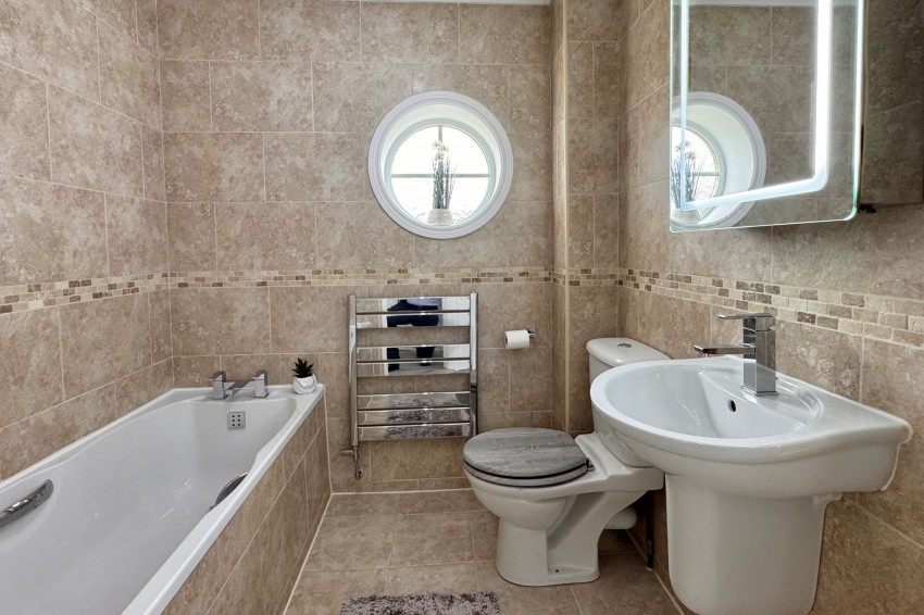Images for Kingfisher Way, Glossop, SK13