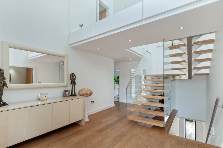 Images for 15 Butley Lanes, Prestbury, SK10