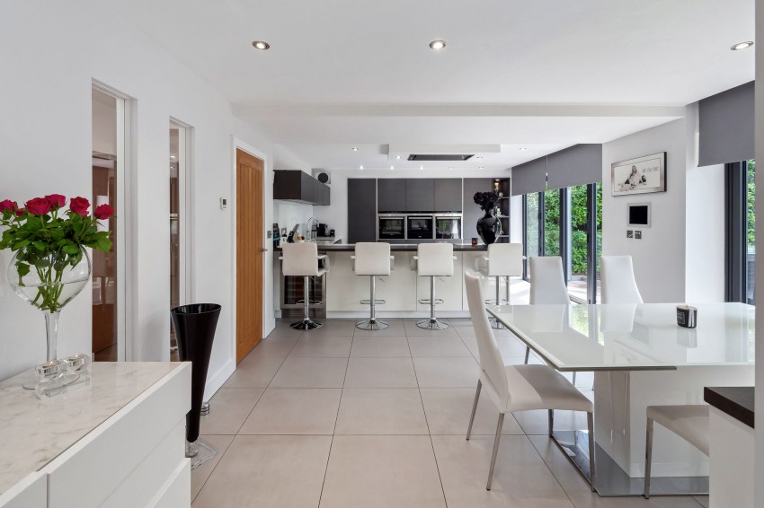 Images for 15 Butley Lanes, Prestbury, SK10