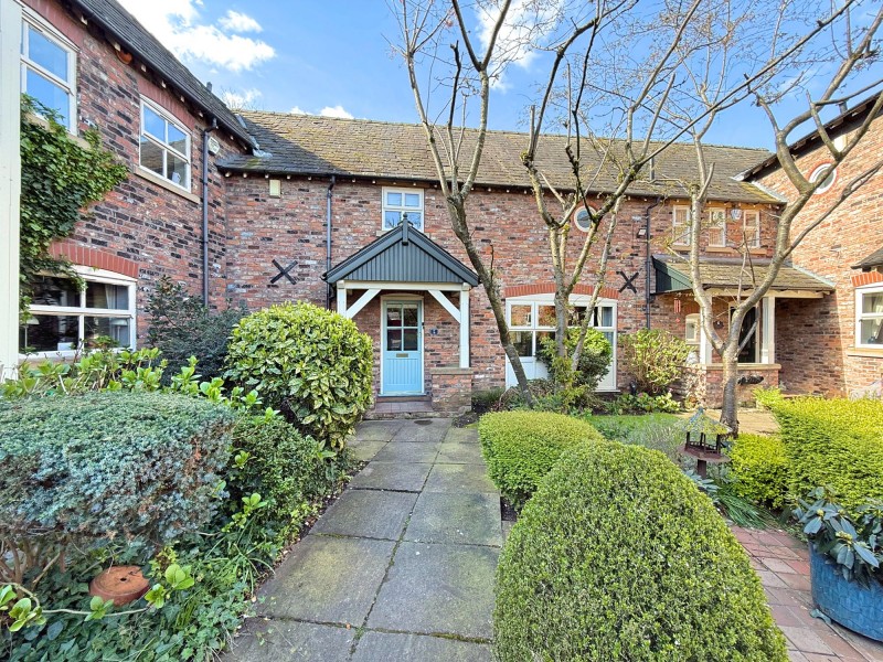 Church Lane, Sale, M33