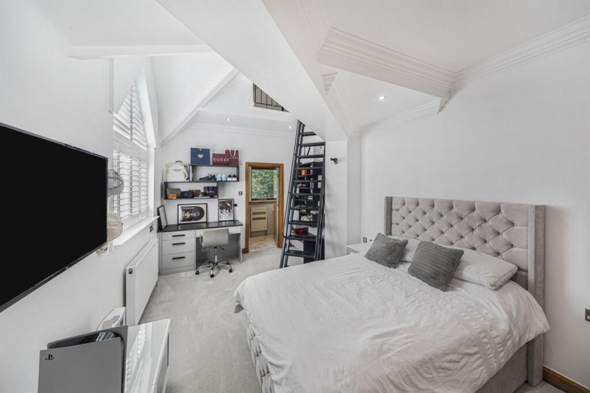 Images for Alan Drive, Hale, WA15