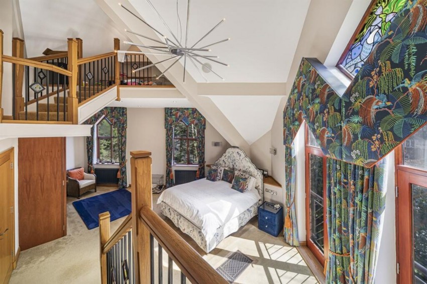 Images for Alan Drive, Hale, WA15